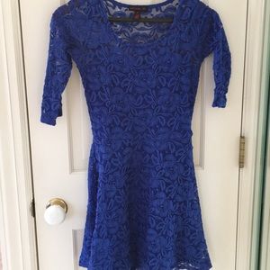 Lace dress